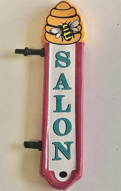 Bea's Salon Sign