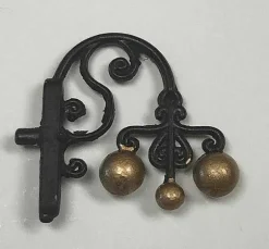 Black Bracket