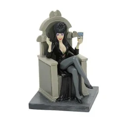 Elvira Is A Hit!